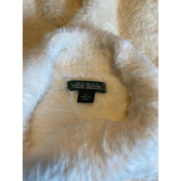 Wild fable faux fur cream cropped sweater - Picture 2 of 4